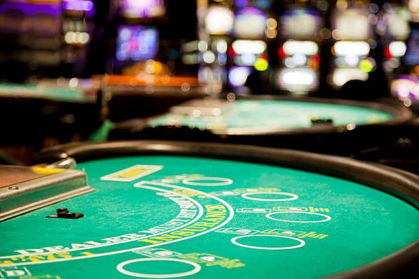 Key Risks and Benefits of casino en ligne argent réel Gaming